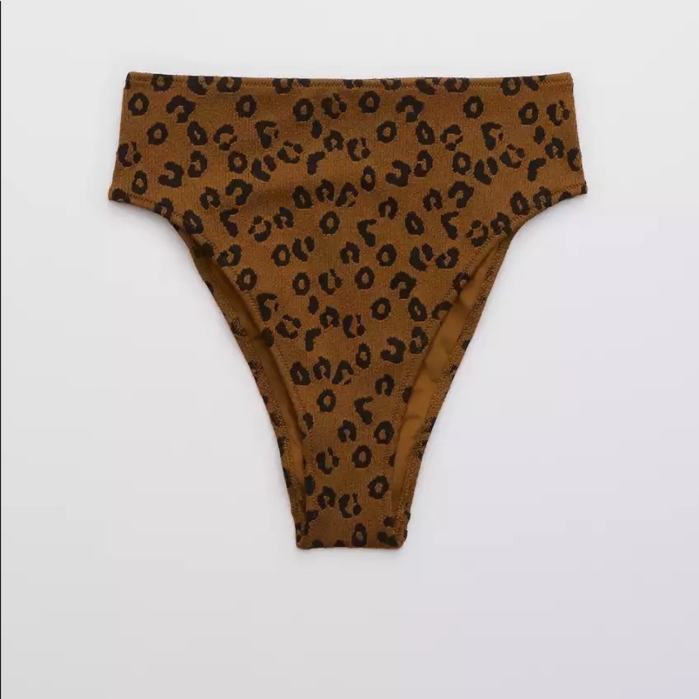 NWT Medium tree line Aerie Leopard Textured 90s High Cut Cheeky Bikini Bottom